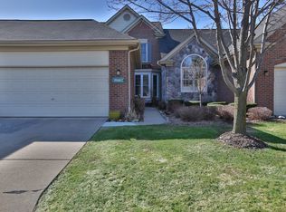 39467 Village Run Dr #200, Northville, MI 48168