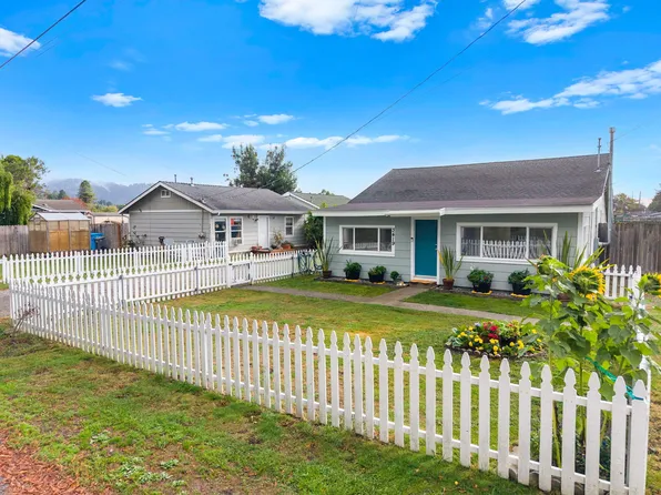 3419 A St, Hydesville, CA 95547