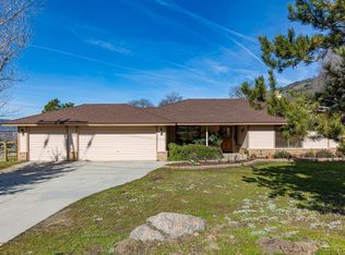 24401 Hart Dr, Tehachapi, CA 93561