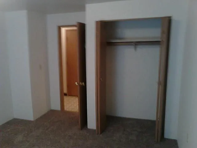900 N Douglas St — Photo 13