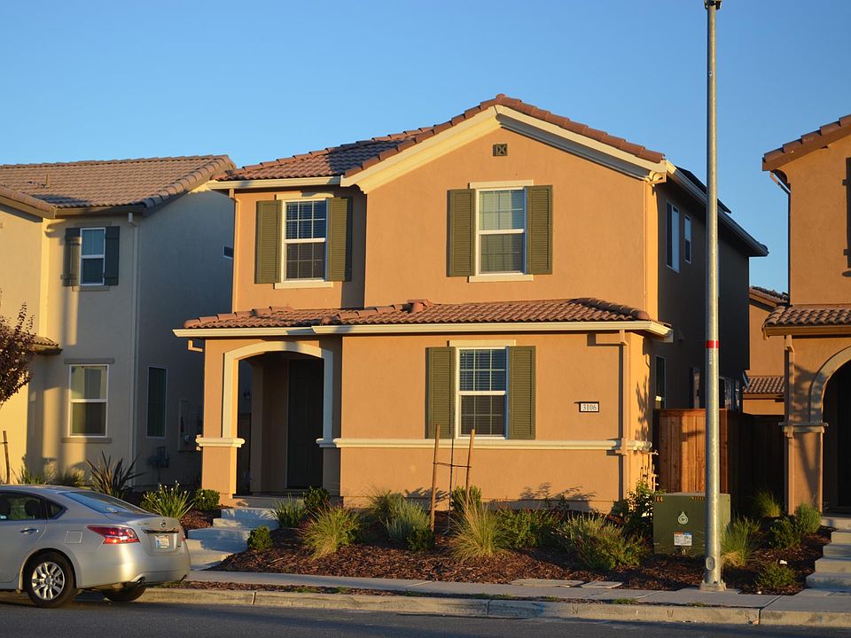 1st image of 3106 Club Center Dr