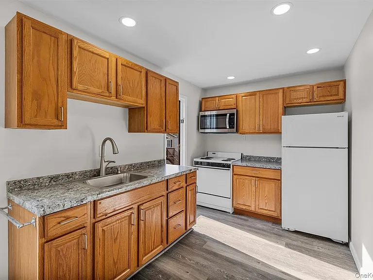 1-18 Willow Way #7 — Photo 16