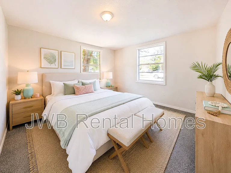 3216 Duane Ave — Photo 9