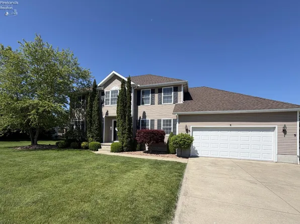 613 Summerfield Pl, Huron, OH 44839