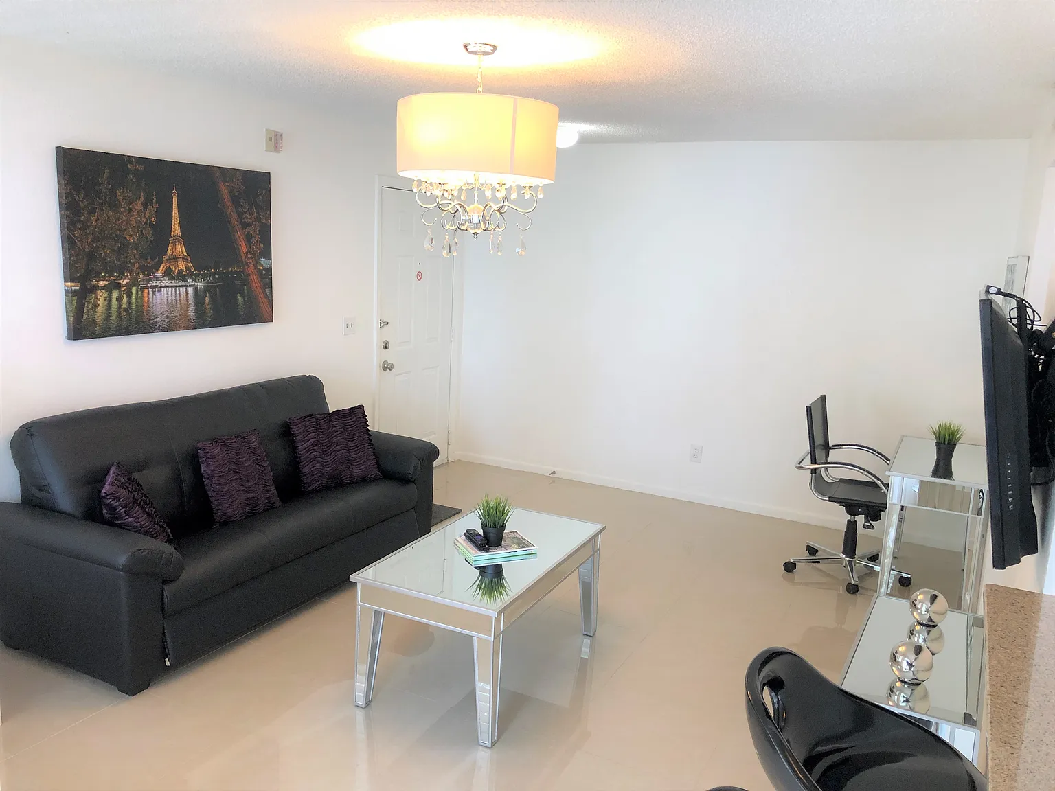 11582 Westwood Blvd — Photo 1
