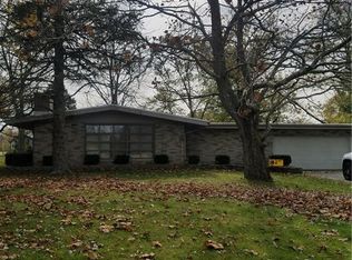 13054 East Rd, Bryan, OH 43506