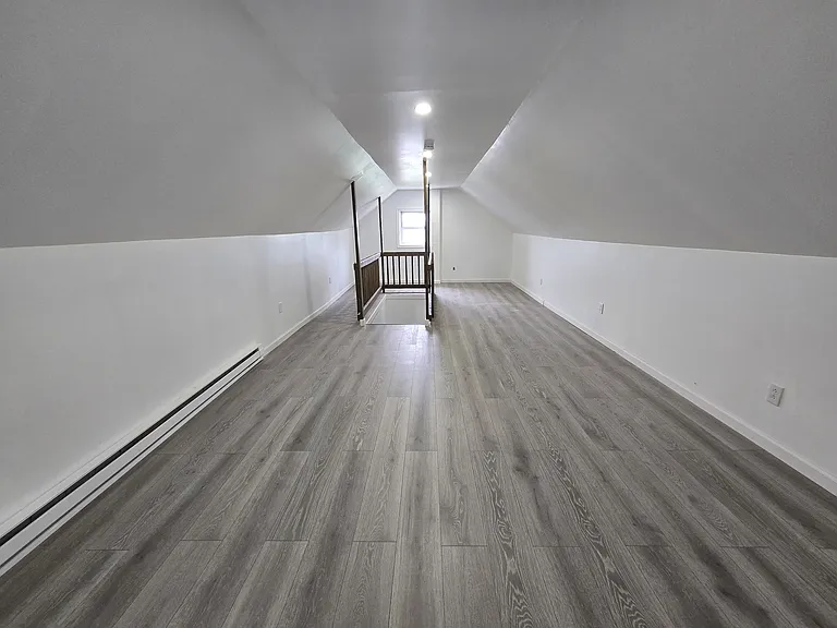 735 Main St #2 — Photo 14