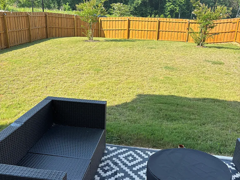 510 Palmerston Dr — Photo 10