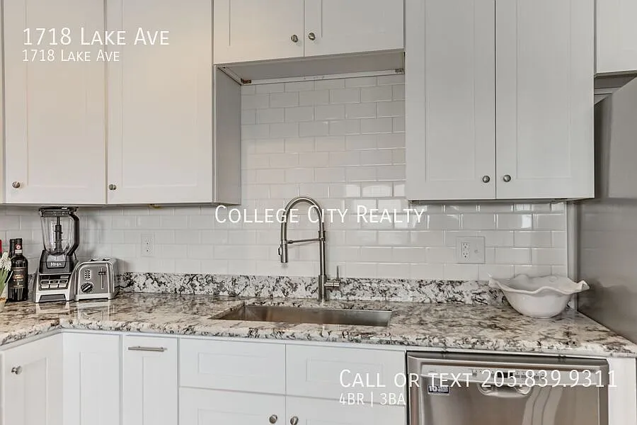 1718 Lake Ave — Photo 4