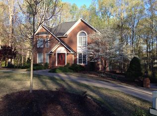 217 Woodridge Dr, Spartanburg, SC 29301