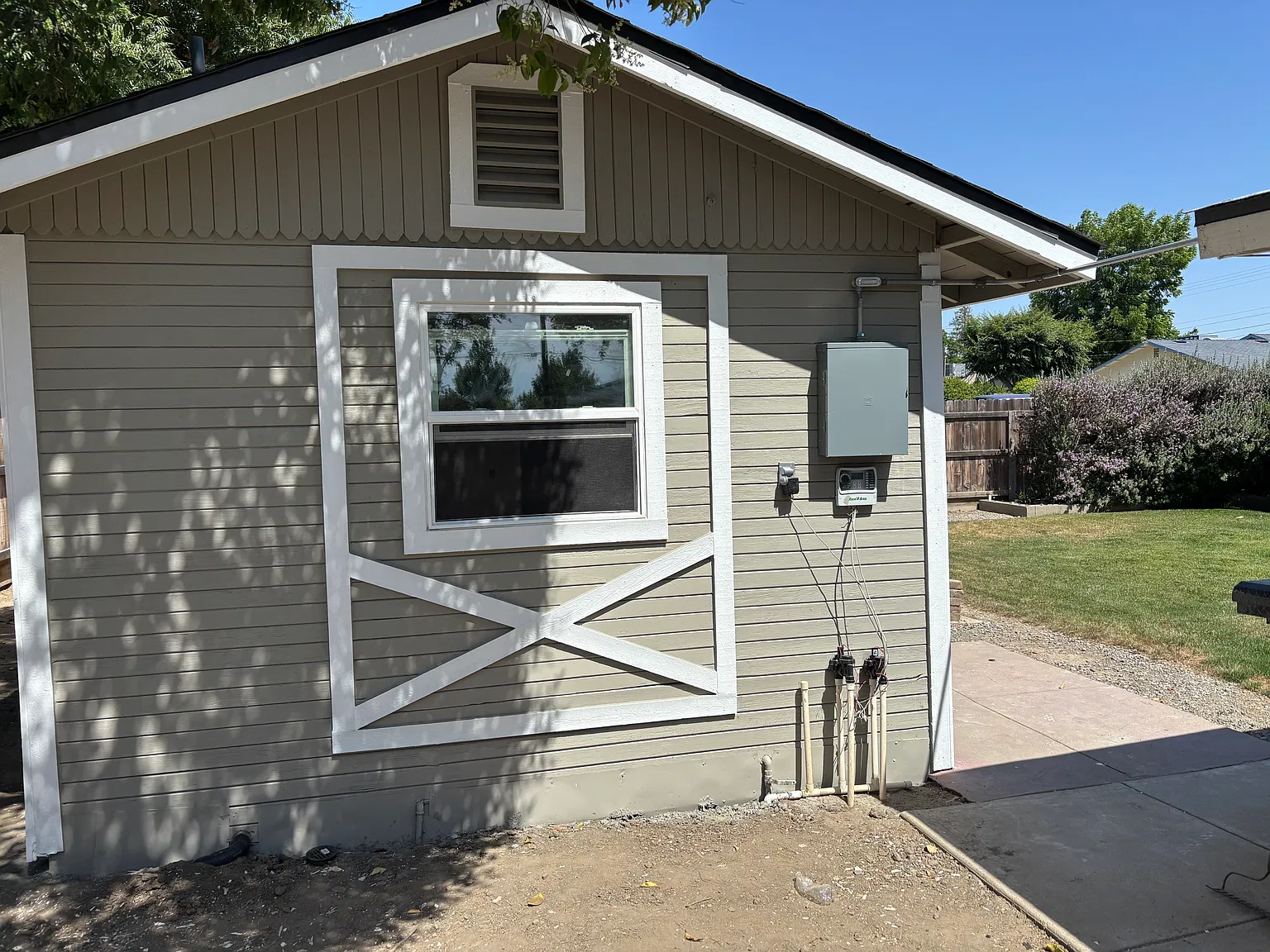 1420 S Linwood St — Photo 3