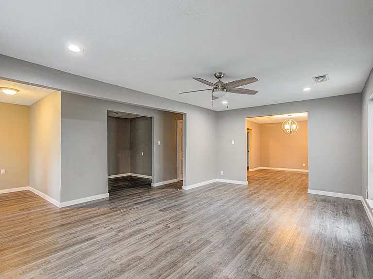 2554 River Rdg — Photo 12