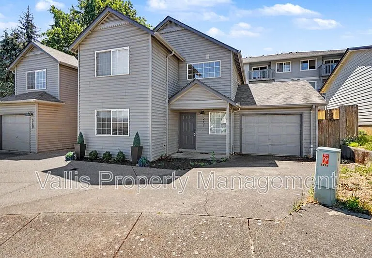 5262 Springcrest Dr S — Photo 1