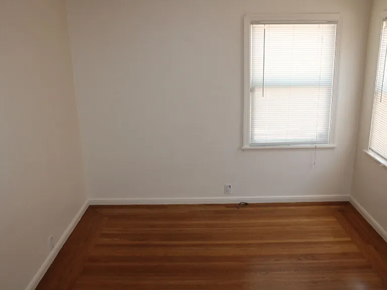 1209 & 1211 Marin Ave — Photo 6
