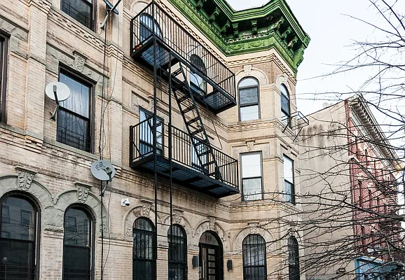 Rented by Rennit Inc. | media 41