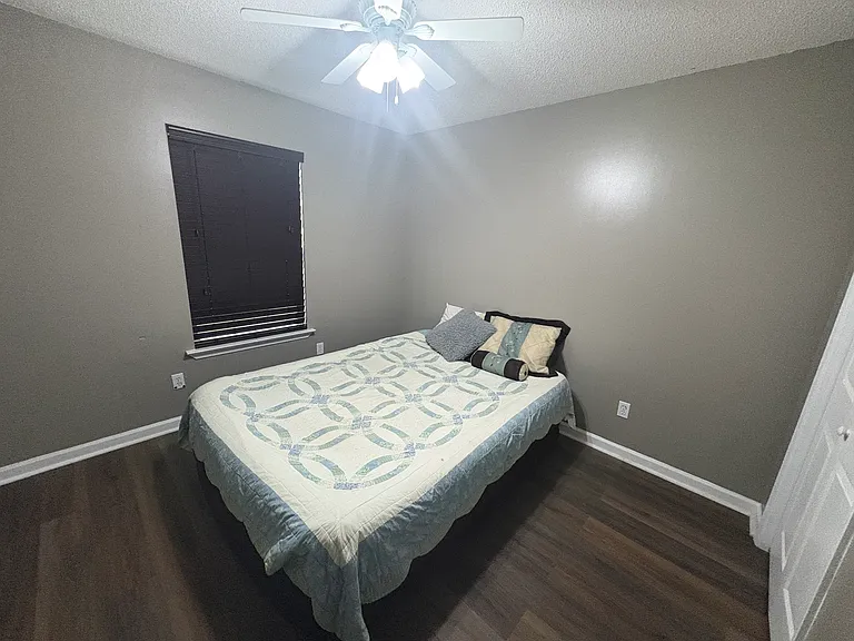 1017 Chasewood Dr — Photo 4