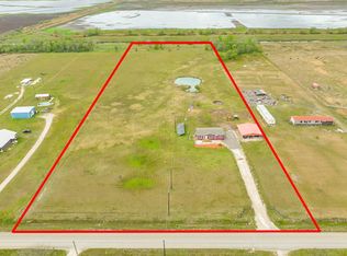 1886 County Road 212, Angleton, TX 77515