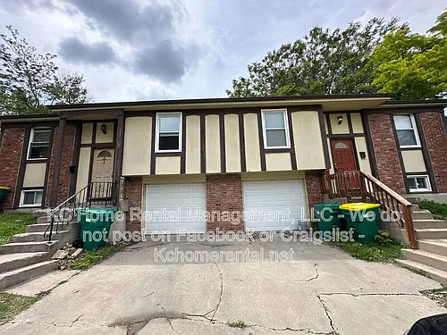 3902 Springfield St Photo 1