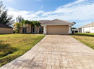 914 SW 31st Ter, Cape Coral, FL 33914