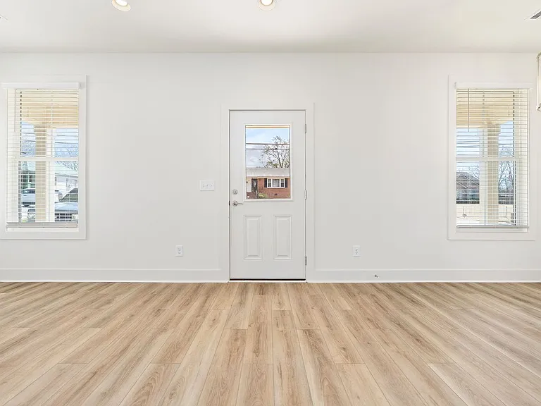 604 Martin Luther King Blvd — Photo 3