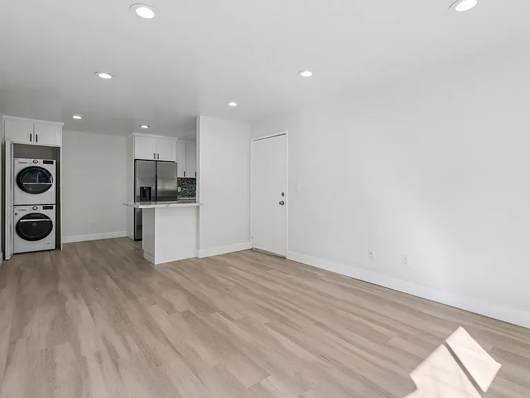 The Ridge — Photo 1