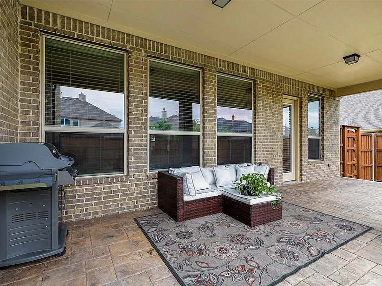 12813 Sherbrooke Dr — Photo 37