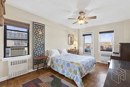 5th image of 182 W Houston St #10B