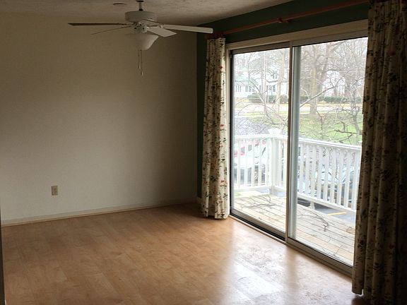 Dining Room w/Balcony