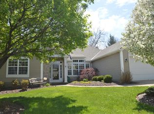 3012 Waterford Dr, Twinsburg, OH