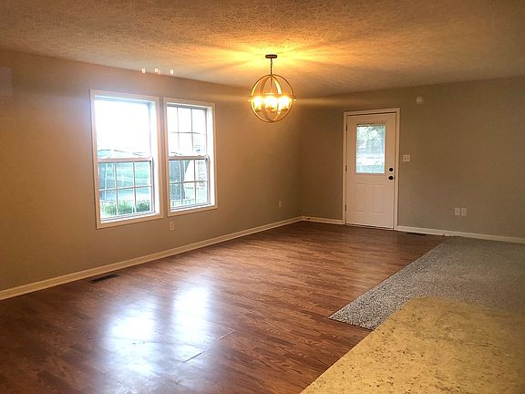 5th image of 1243 Angelica St