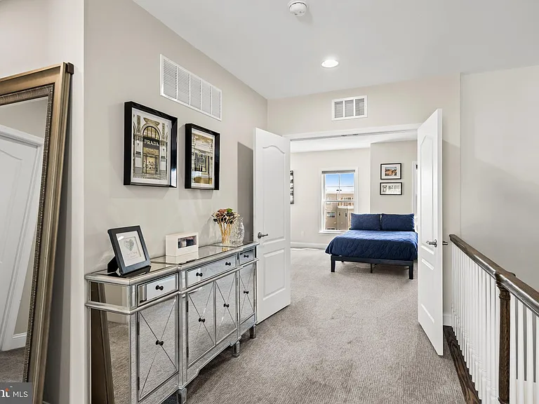 2312 Napoli Way — Photo 28