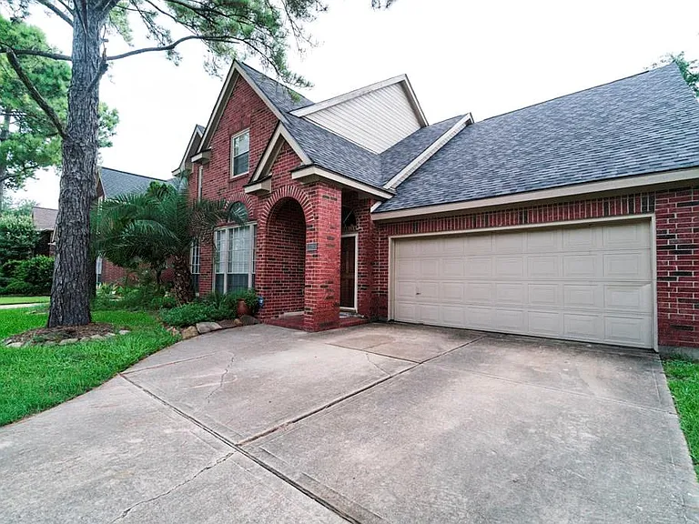 3310 Bluebonnet Meadows Ln — Photo 23