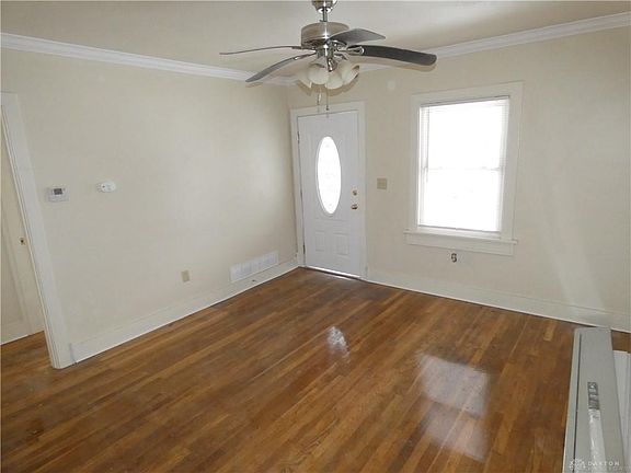 5th image of 326 Sheridan Ave
