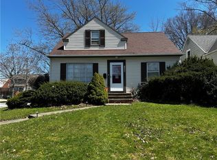 1089 Argonne Rd, South Euclid, OH 44121