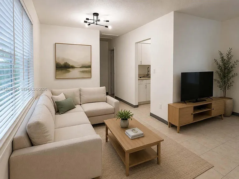 2216 Fillmore St #1-10 — Photo 2