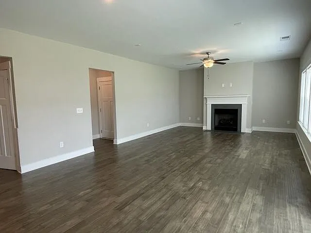 10829 Prairie Lake Dr — Photo 14