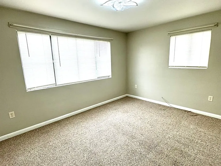 9574 Shenandoah Dr — Photo 9