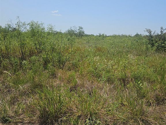 3rd image of Off County Rd #3368