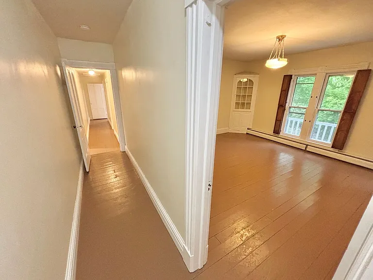 2181 County Line Rd — Photo 8