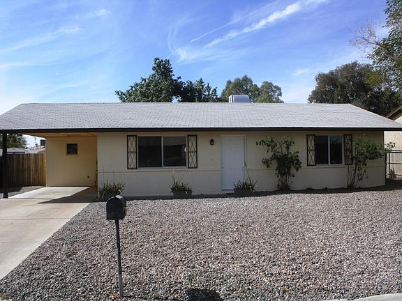 2nd image of 940 S Saguaro Dr