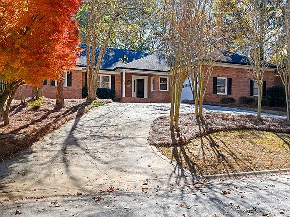 2nd image of 760 Leila Ln