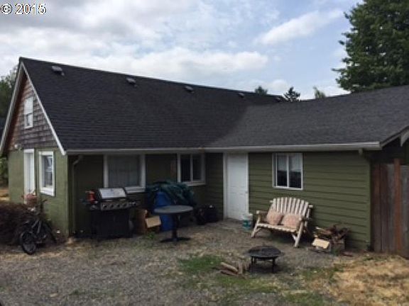 3rd image of 3312 E 13th St