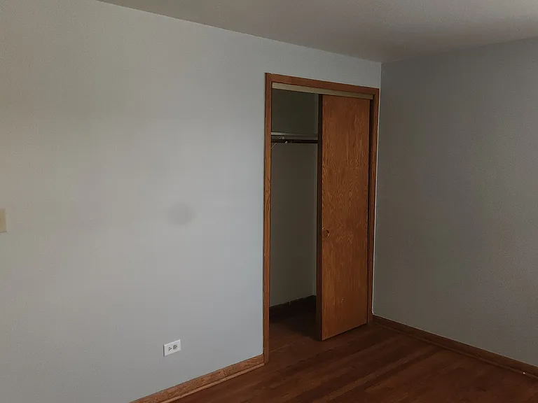 29 Conti Pkwy — Photo 16