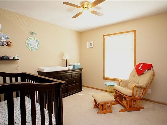3rd image of 3116 Wildbriar Ln