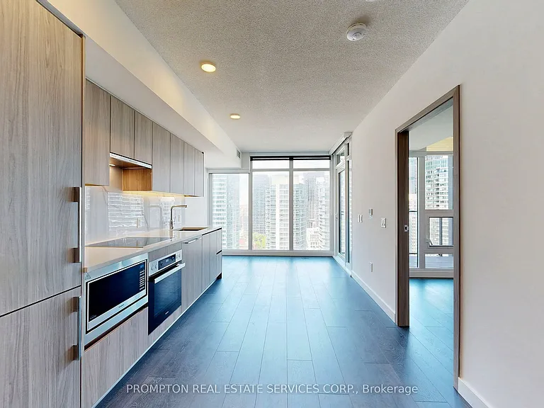 1 Concord Cityplace Way #3702 — Photo 2