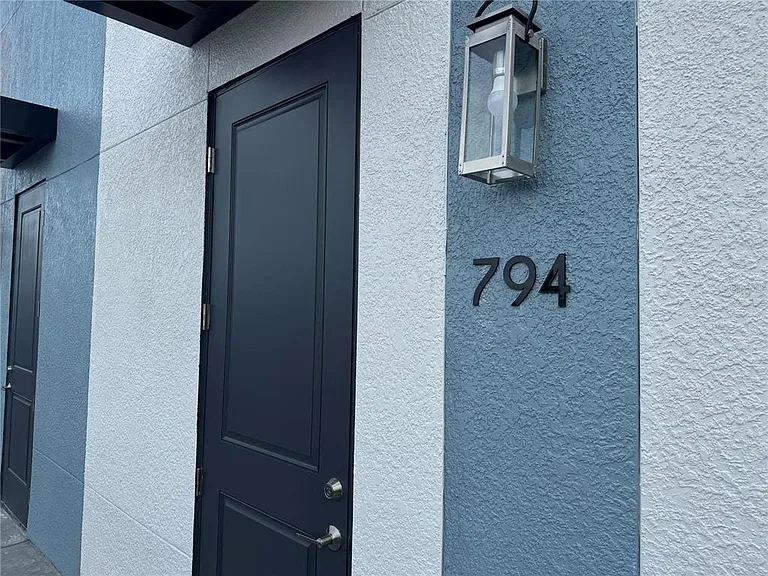 794 Tetbury Loop #GH — Photo 3