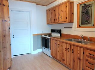 715 5th Ave APT 4, Antigo, WI 54409