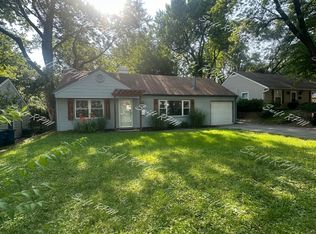 7536 State Line Rd #2, Prairie Village, KS 66208