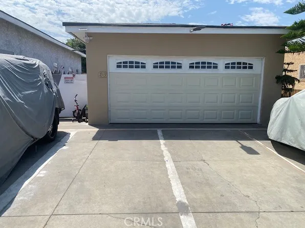 604 W 83rd St, Los Angeles, CA 90044