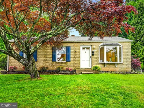 219 Greenview Ave, Reisterstown, MD 21136